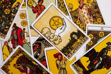 Unlock the secrets of the Tarot Court Cards (Page, Knight, Queen, King)! Learn how these 16 cards represent different personalities, roles, and stages of development within each suit and how to interpret them in your readings.